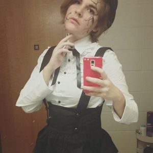 Meet your Posher, Clare